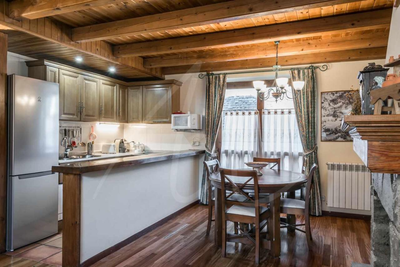 Casa Marimanha By Seamount Rentals Salardú Екстериор снимка